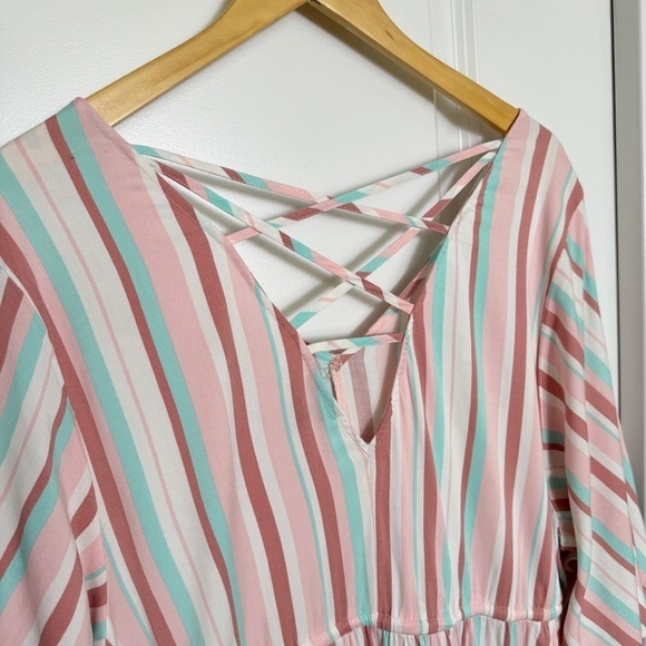 Torrid Babydoll Tunic Top Dolman Sleeve Women's Size 2 - Picture 9 of 14